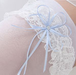 iuvory lace garter